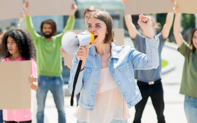 Question orale à Françoise Bertieaux concernant « la création d’une charte des droits des jeunes »